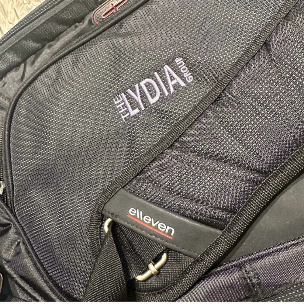 Men's Black Computer Messenger Bag